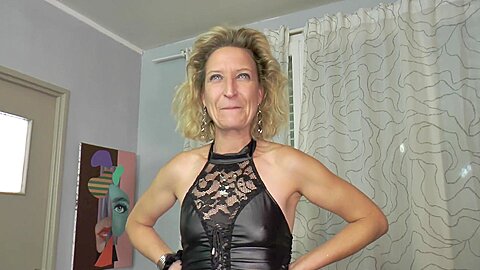 Hardcore Casting For A Slutty Mature Woman